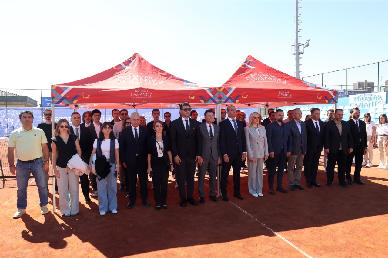 Doğu ve Güneydoğu Anadolu Tenis Takım Şampiyonası, Gaziantep'te başladı