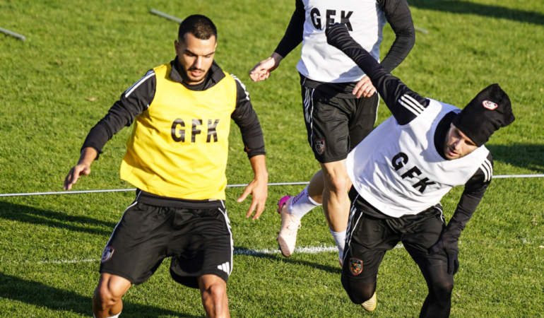 Gaziantep FK, Fenerbahçe maçının hazırlıklarını sürdürdü 2 Gaziantep FK, Fenerbahçe maçının hazırlıklarını sürdürdü