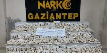 Gaziantep'te 510 bin uyuşturucu hap ele geçirildi 41 Gaziantep'te 510 bin uyuşturucu hap ele geçirildi