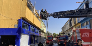 Gaziantep'te kuruyemiş imalatı yapılan işyerinde çıkan yangın söndürüldü