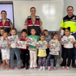 Gaziantep'te öğrencilere trafik kuralları anlatıldı 4 Gaziantep'te öğrencilere trafik kuralları anlatıldı
