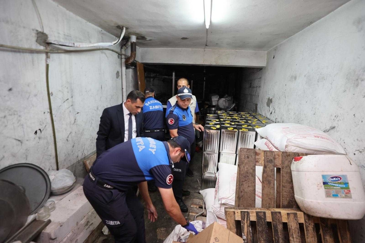Gaziantep'te tüketim tarihi geçmiş ürün kullanan iş yeri kapatıldı