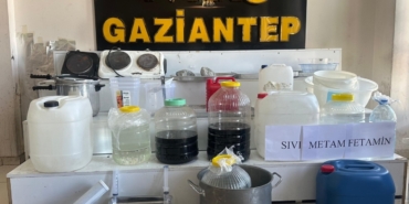 Gaziantep'te uyuşturucu imalatı yapanlara yönelik operasyonda 3 zanlı tutuklandı