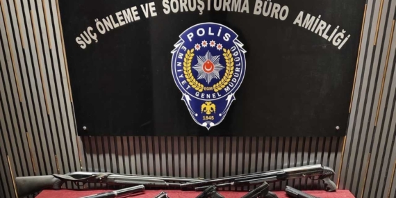 Gaziantep'te uyuşturucu operasyonunda 4 kişi yakalandı 17 Gaziantep'te uyuşturucu operasyonunda 4 kişi yakalandı