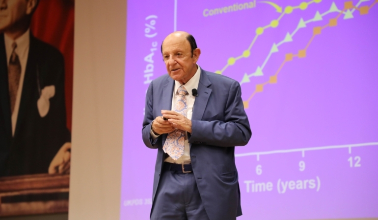 İstanbul Atlas Üniversitesi diyabet araştırmalarının öncüsü Prof. Dr. Ralph A. DeFronzo'yu ağırladı 2 İstanbul Atlas Üniversitesi diyabet araştırmalarının öncüsü Prof. Dr. Ralph A. DeFronzo'yu ağırladı