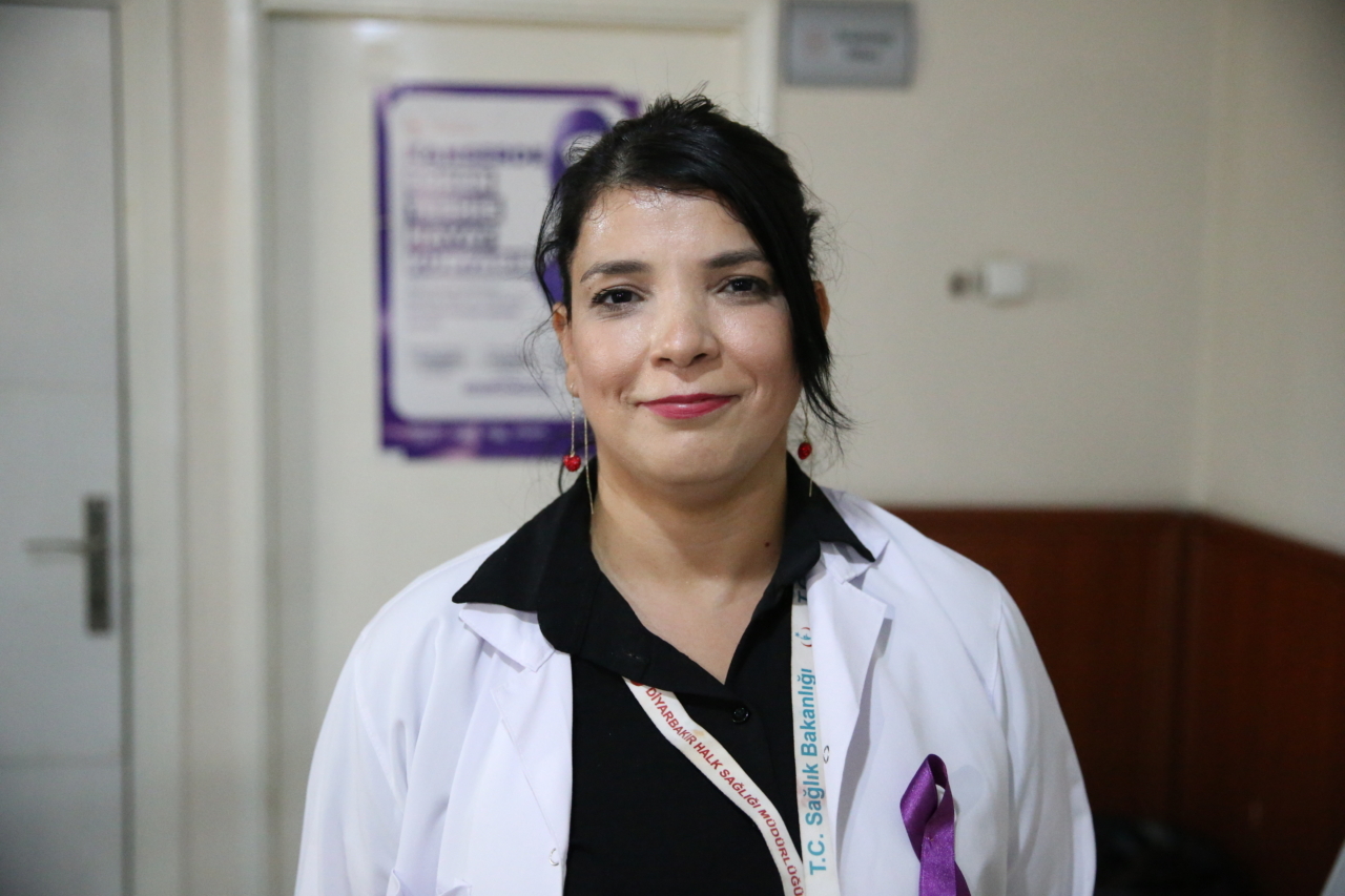 KETEM'in yönlendirmesiyle gittiği hastanede kanser olduğunu öğrenen kadın tedaviyle iyileşti