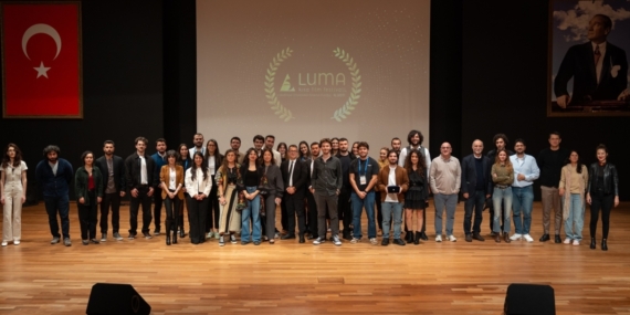 Luma Kısa Film Festivali'nde ödüller sahiplerini buldu 30 Luma Kısa Film Festivali'nde ödüller sahiplerini buldu
