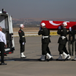 Şehit Piyade Er Eyüp Güner için Gaziantep'te tören düzenlendi 6 Şehit Piyade Er Eyüp Güner için Gaziantep'te tören düzenlendi