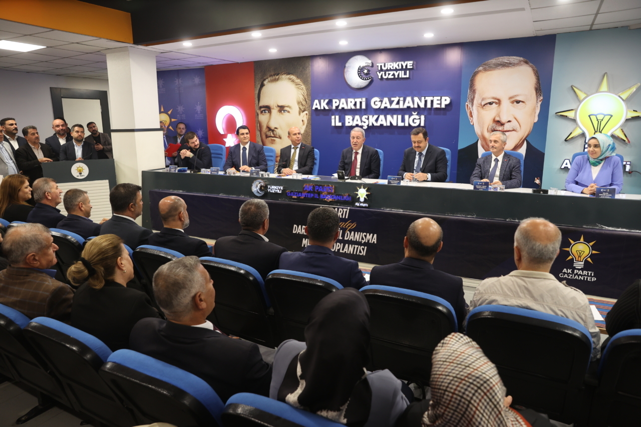 TBMM Milli Savunma Komisyonu Başkanı Hulusi Akar, Gaziantep'te "Terörsüz Türkiye" sürecini anlattı