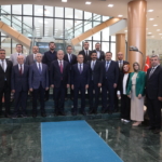 TBMM Milli Savunma Komisyonu Başkanı Hulusi Akar, Gaziantep'te ziyaretlerde bulundu 11 TBMM Milli Savunma Komisyonu Başkanı Hulusi Akar, Gaziantep'te ziyaretlerde bulundu