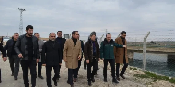 PHOTO-2025-11-27-19-13-37