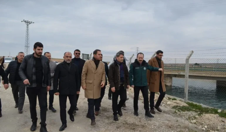 PHOTO-2025-11-27-19-13-37