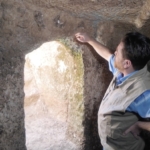 Adıyaman'daki Tharsa Antik Kenti'nde 1800 yıllık oda mezarı bulundu