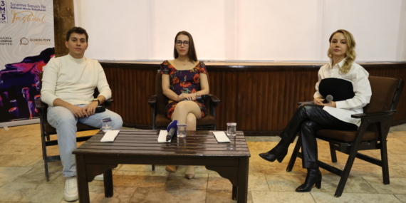 "Bildiğin Gibi Değil" filmi Şanlıurfa'da sinemaseverlerle buluştu 12 "Bildiğin Gibi Değil" filmi Şanlıurfa'da sinemaseverlerle buluştu