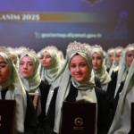 Gaziantep'te 318 hafız için icazet töreni düzenlendi 7 Gaziantep'te 318 hafız için icazet töreni düzenlendi