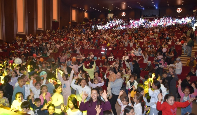 Gaziantep'te çocuklar için şenlik düzenlendi