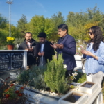 Gaziantep'te depremde hayatını kaybeden öğretmen mezarı başında anıldı