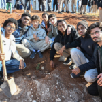 Gaziantep'te Gazze'ye destek için 120 fidan dikildi 9 Gaziantep'te Gazze'ye destek için 120 fidan dikildi