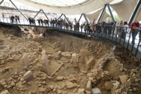 Göbeklitepe'de 30 yıldır süren kazılarla tarihin sırları gün yüzüne çıkarılıyor 8 Göbeklitepe'de 30 yıldır süren kazılarla tarihin sırları gün yüzüne çıkarılıyor