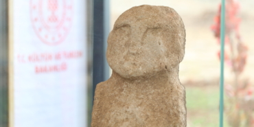 Neolitik dönemin 3 boyutlu insan heykelleri ilk kez sergilenecek