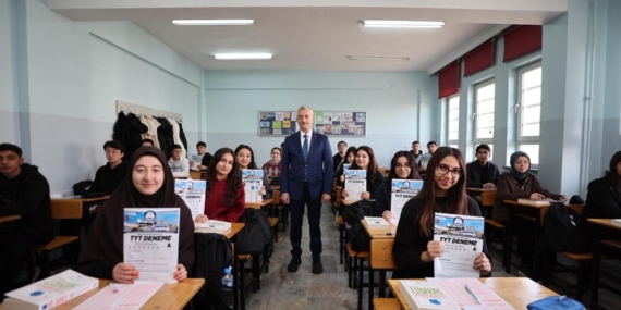 Şahinbey Belediyesinden sınava hazırlanan öğrencilere destek