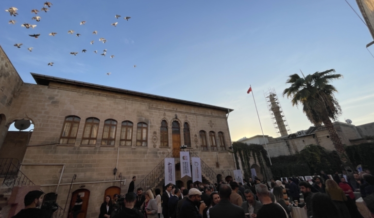 Şanlıurfa'da geçmişte kilise olarak kullanılan tarihi yapı kültürel etkinliklerle yeniden canlanıyor