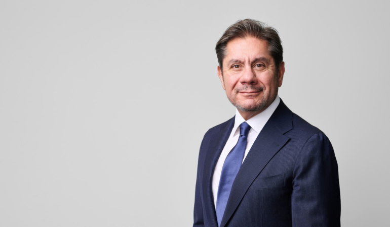 Akbank Sanat'a Kültür ve Turizm Bakanlığı'ndan ödül 35 Akbank Sanat'a Kültür ve Turizm Bakanlığı'ndan ödül