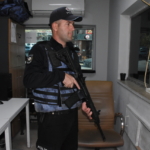 Asayiş uygulamasında karşılaştığı ressamdan etkilenip hayatında yeni bir sayfa açtı