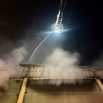 Gaziantep'te ambalaj fabrikasında çıkan yangına müdahale ediliyor 11 Gaziantep'te ambalaj fabrikasında çıkan yangın söndürüldü