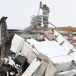 Gaziantep'te çarpışan 3 tırda yangın çıktı