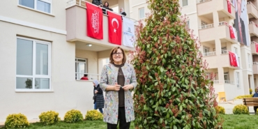 Gaziantep'te en az 4 çocuğu olan aileler çekiliş ve kuraya girmeden ev sahibi olacak 120 Gaziantep'te en az 4 çocuğu olan aileler çekiliş ve kuraya girmeden ev sahibi olacak