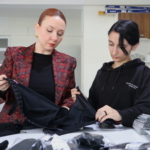 Medikal korse üreten kadın girişimci ürünlerini 18 ülkeye satıyor 5 Medikal korse üreten kadın girişimci ürünlerini 18 ülkeye satıyor