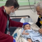 Şanlıurfa'da havale geçiren bebek paletli ambulansla hastaneye ulaştırıldı