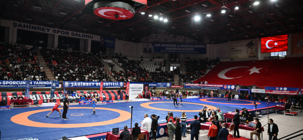 Türkiye Güreş Şampiyonası, Gaziantep'te başladı 9 Türkiye Güreş Şampiyonası, Gaziantep'te başladı