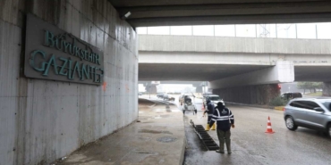 Büyükşehir Belediyesi kuvvetli yağış uyarılarına karşı önlem aldı