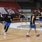 Gaziantep Basketbol zirveden inmek istemiyor