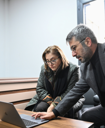 Gaziantep Büyükşehir Belediye Başkanı Şahin, AA'nın "Yılın Kareleri" oylamasına katıldı