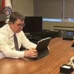 Gaziantep Emniyet Müdürü Özcan, AA'nın "Yılın Kareleri" oylamasına katıldı 112 Gaziantep Emniyet Müdürü Özcan, AA'nın "Yılın Kareleri" oylamasına katıldı