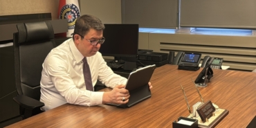 Gaziantep Emniyet Müdürü Özcan, AA'nın "Yılın Kareleri" oylamasına katıldı 113 Gaziantep Emniyet Müdürü Özcan, AA'nın "Yılın Kareleri" oylamasına katıldı