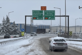 Gaziantep'te kar yağışı etkisini sürdürüyor 57 Gaziantep'te kar yağışı etkisini sürdürüyor