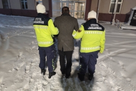 Gaziantep'te yol verme kavgasında 1 zanlı tutuklandı 7 Gaziantep'te yol verme kavgasında 1 zanlı tutuklandı