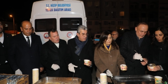 6 Şubat depremlerinin yıl dönümünde Nizip'te anma töreni düzenlendi