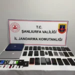 AA-20260217-40576659-40576658-SANLIURFA_MERKEZLI_DOLANDIRICILIK_OPERASYONU_KAPSAMINDA_18_SUPHELI_TUTUKLANDI