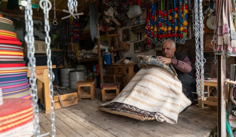 AA-20260224-40651255-40651250-DEDE_YADIGARI_SEMERCILIGI_50_YILI_ASKIN_SUREDIR_AYAKTA_TUTUYOR