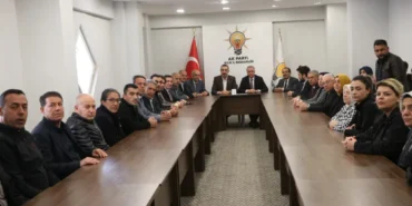 AA-20260224-40653432-40653430-AK_PARTI_GENEL_MERKEZ_YEREL_YONETIMLER_BASKAN_YARDIMCISI_YANILMAZ_KILISTE_TEMASLARDA_BULUNDU