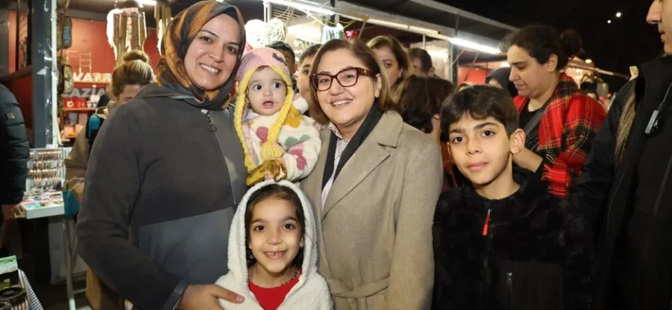 BAŞKAN ŞAHİN VATANDAŞLARLA İFTARDA BULUŞTU 7 BAŞKAN ŞAHİN VATANDAŞLARLA İFTARDA BULUŞTU (8)