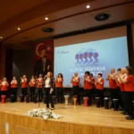 Kadın sağlığının iyileştirilmesi için çok sektörlü iş birlikleri yapılmalı 89 Dijital Dünyada Kadın Olmak Sempozyumu_Ritim Grubu (1)