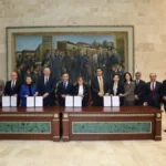 ENGELSİZ AKTİF YAŞAM MERKEZİ İÇİN İMZALAR ATILDI 51 ENGELSİZ AKTİF YAŞAM MERKEZİ İÇİN İMZALAR ATILDI (1)