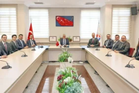 GAGİAD YÖNETİMİNDEN GAÜN REKTÖRÜ DOĞAN’A ZİYARET - (1)