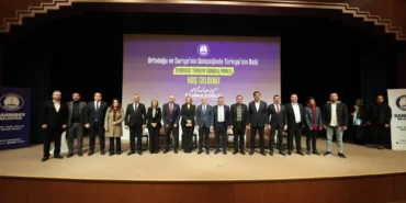 ŞAHİNBEY’DE “TERÖRSÜZ TÜRKİYE” PANELİ DÜZENLENDİ 112 IMG_9447